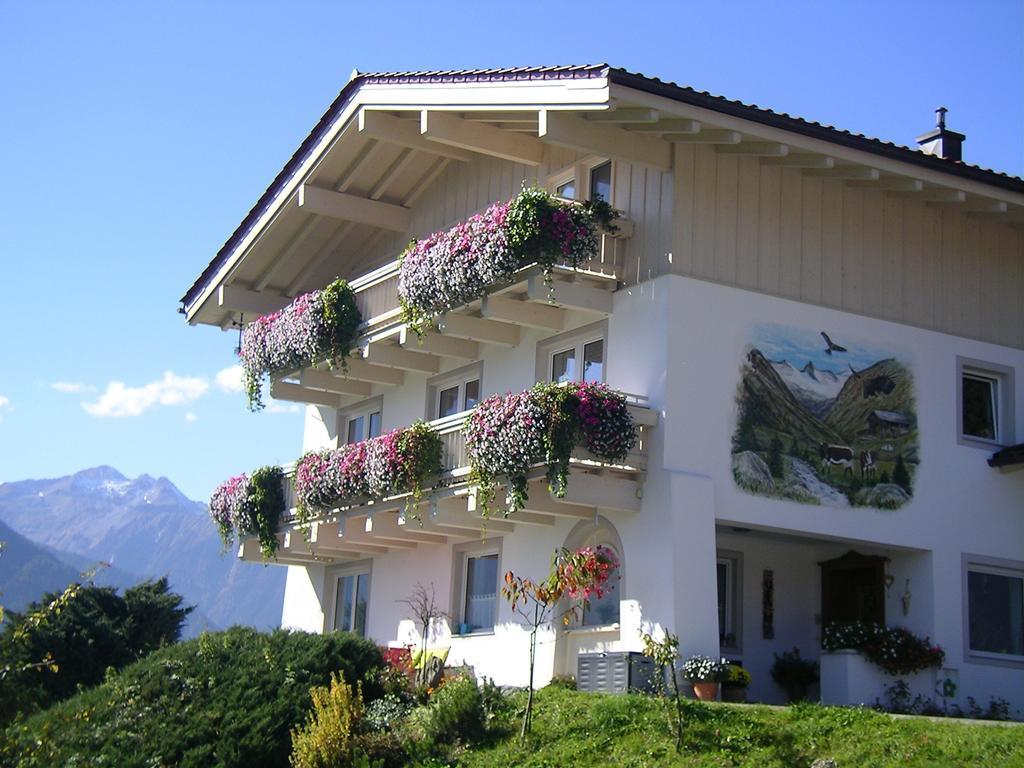 Ferienwohnung Zwoelferblick Bramberg am Wildkogel Δωμάτιο φωτογραφία
